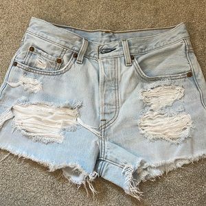 Levi’s 501 denim shorts